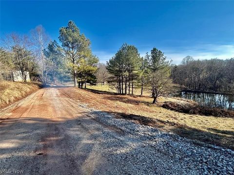 Tiny photo for 994 Mcgill Road, Vincent, OH 45784 (MLS # 5190231)