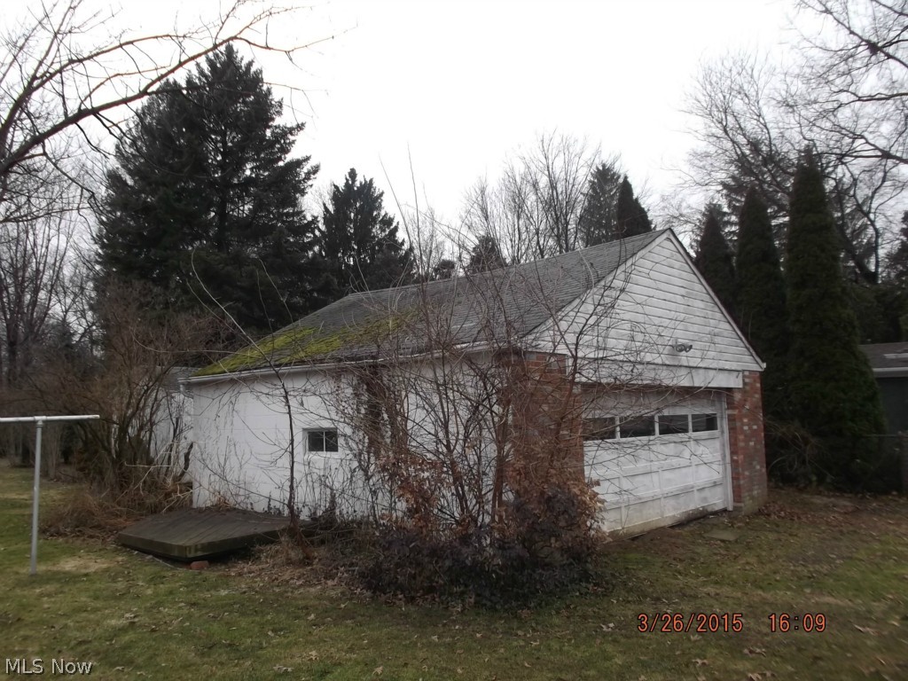 Clague Road Home Companys - Residential