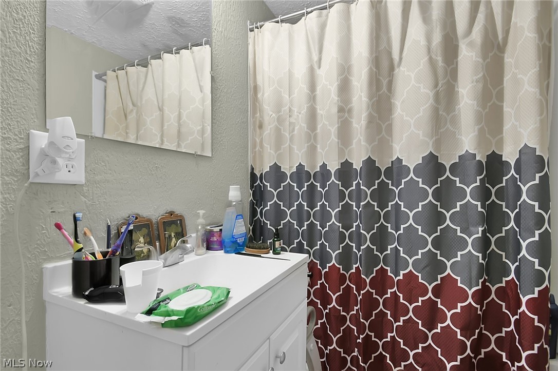 Om Murphys Add - Residential Income