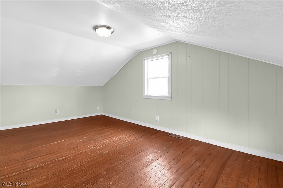 Om Murphys Add - Residential Income