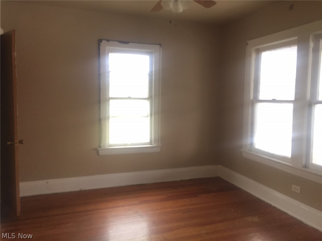 Walworth Realty Companys - Residential Income