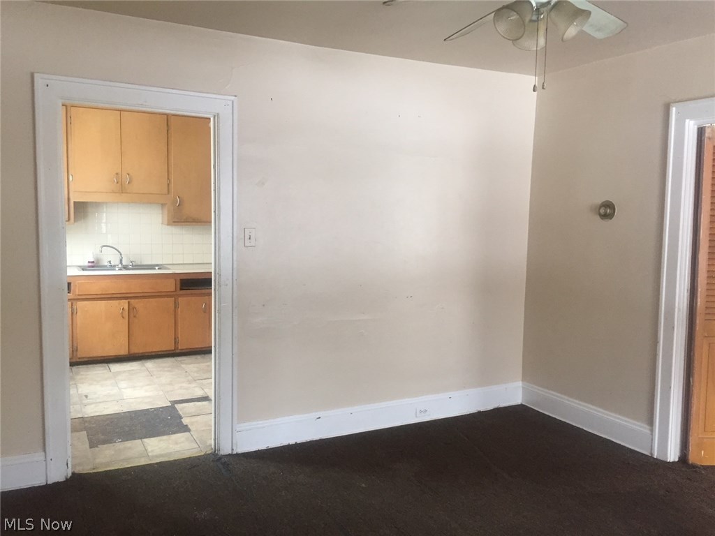 Walworth Realty Companys - Residential Income