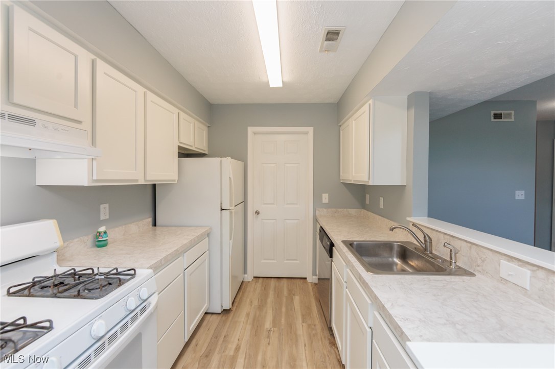 Edgebrook - Residential