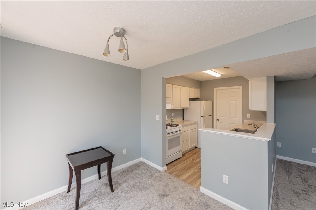 Edgebrook - Residential