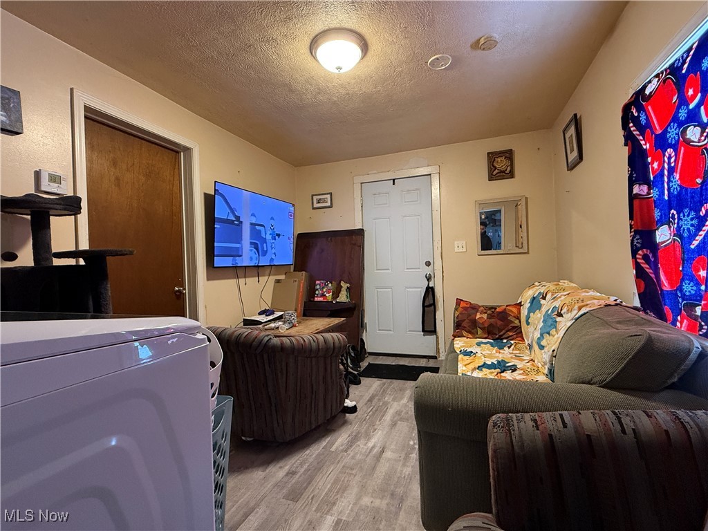 North Moses & Samanthas Day S - Residential Income