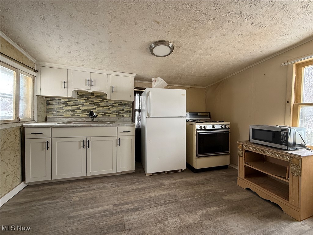 North Moses & Samanthas Day S - Residential Income