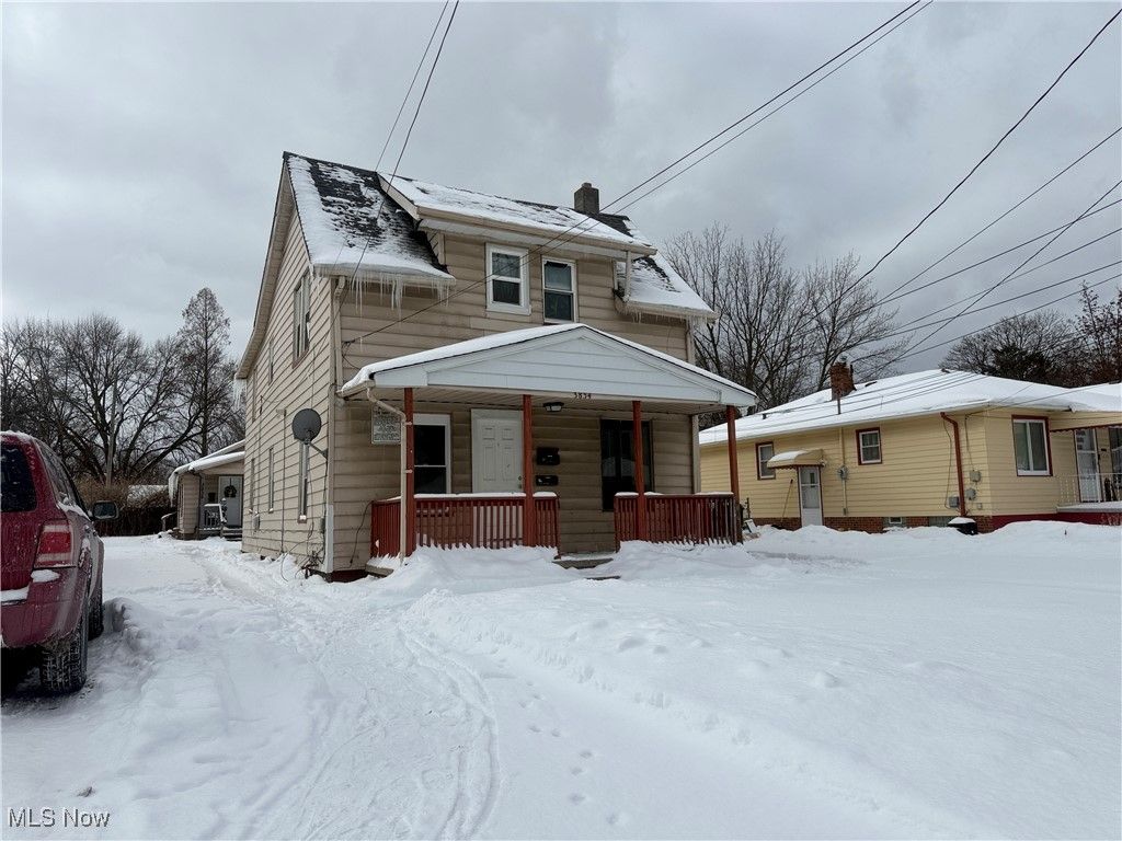 Photo of 3834 Bosworth Road, Cleveland, OH 44111 (MLS # 5184316)