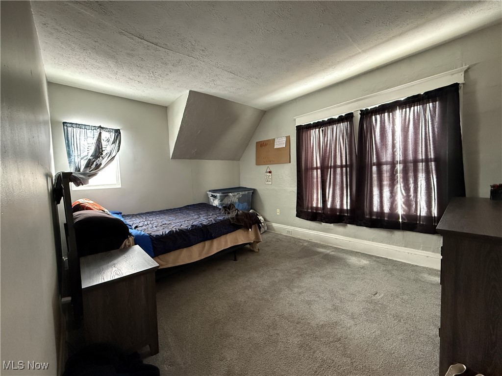 North Moses & Samanthas Day S - Residential Income