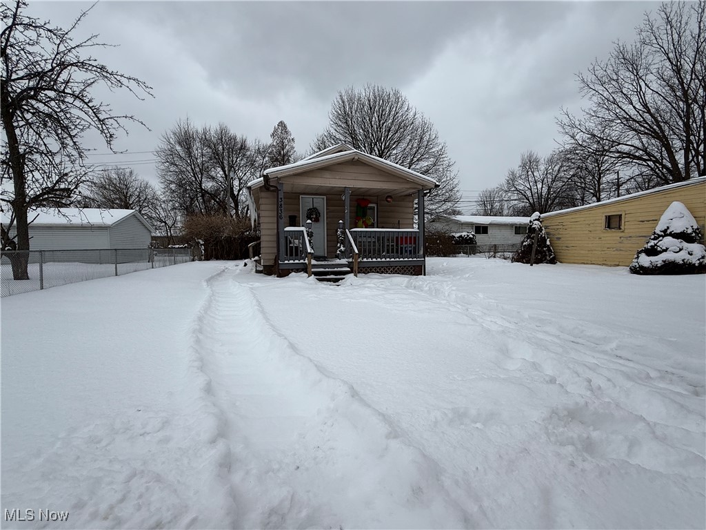 North Moses & Samanthas Day S - Residential Income