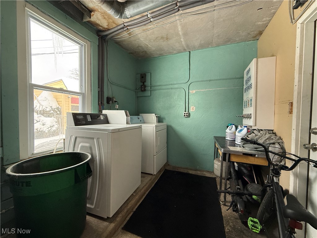 North Moses & Samanthas Day S - Residential Income