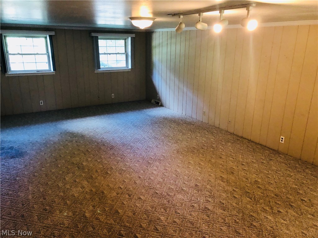 Eastlynd Acres - Residential