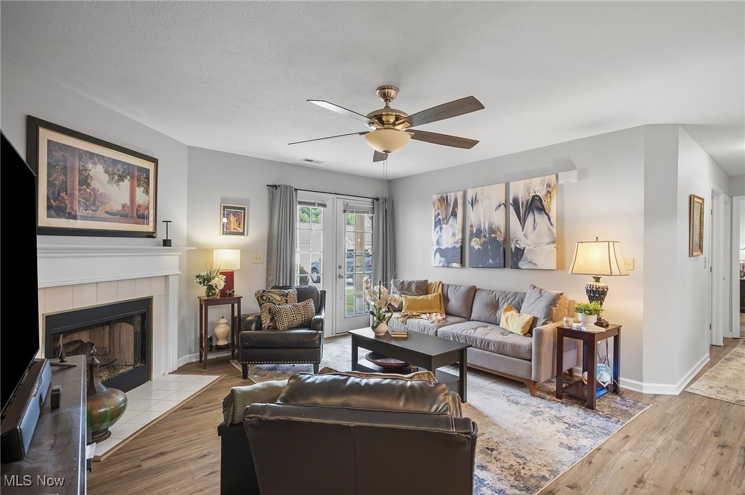 22687 Lenox Drive 612