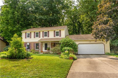 Homes For Sale - 509 Park Ridge Drive<br/> Summit County, Munroe Falls, OH 44262