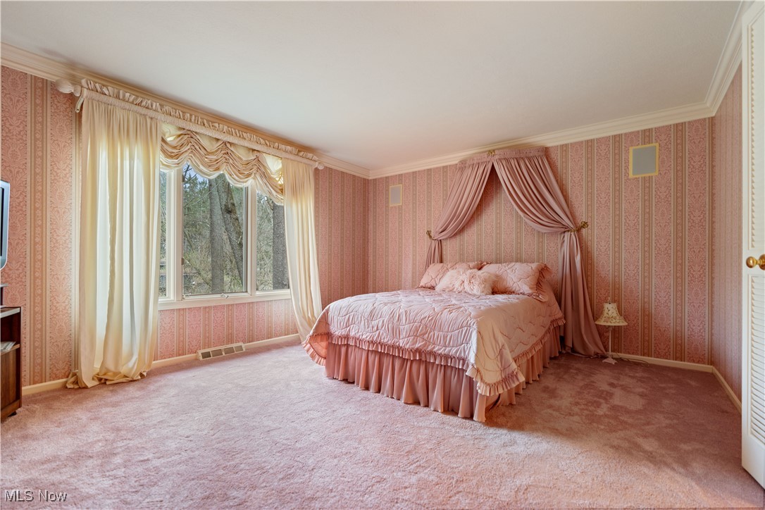 225 N Circle Drive, North Canton, Ohio image 20