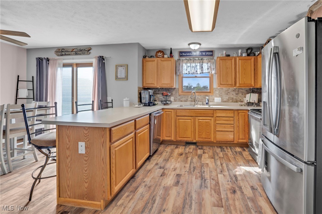 6013 Sunscape Drive, Louisville, Ohio image 10