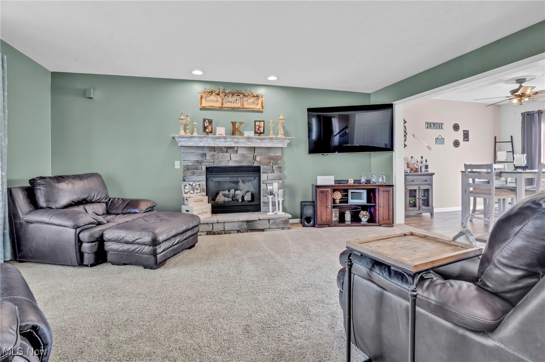 6013 Sunscape Drive, Louisville, Ohio image 6