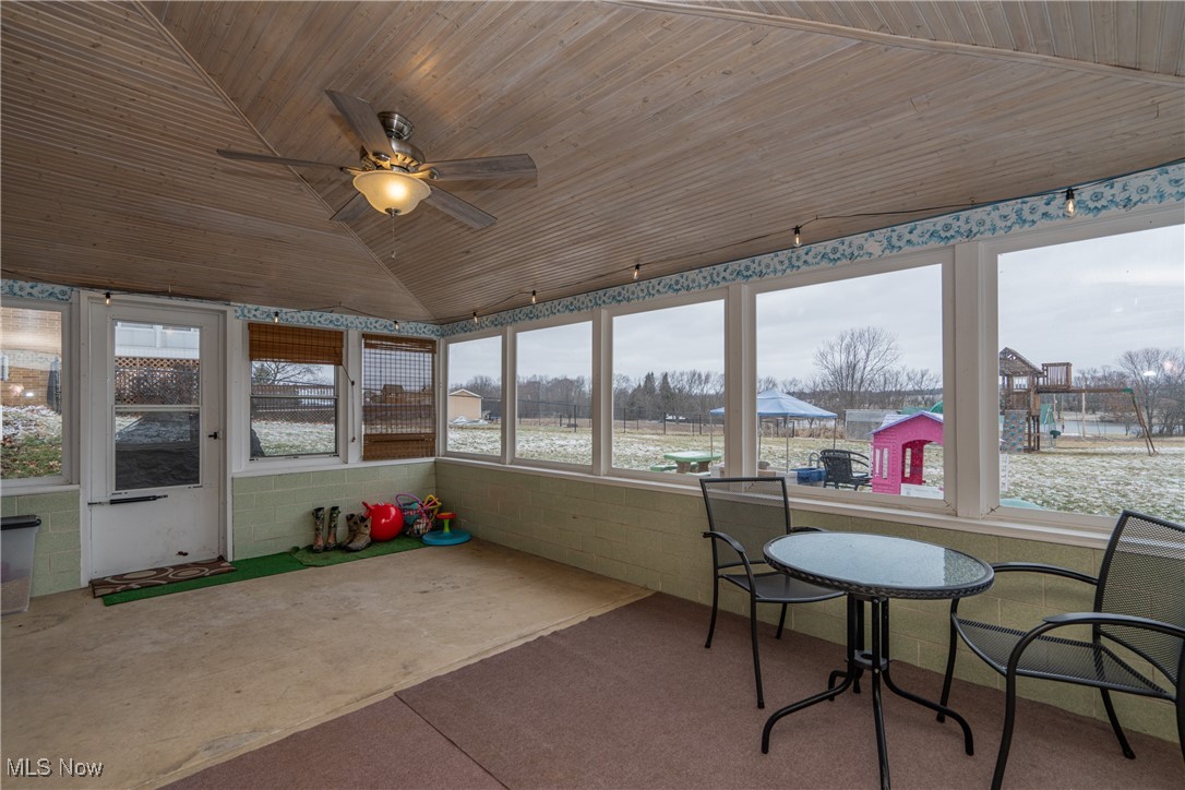 9765 Sommerville Street, Louisville, Ohio image 26