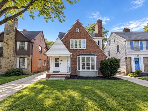 Multifamily For Sale - 3706 Gridley Road<br/> Cuyahoga County, Shaker Heights, OH 44122
