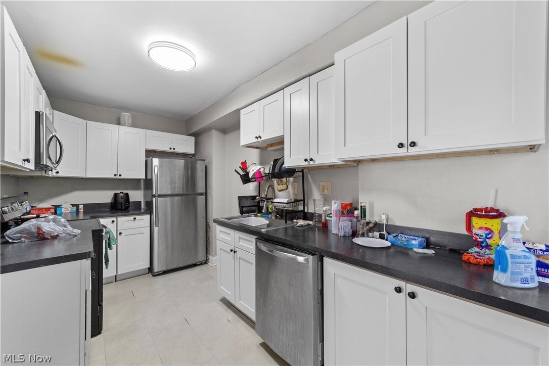 3113 Ashwood