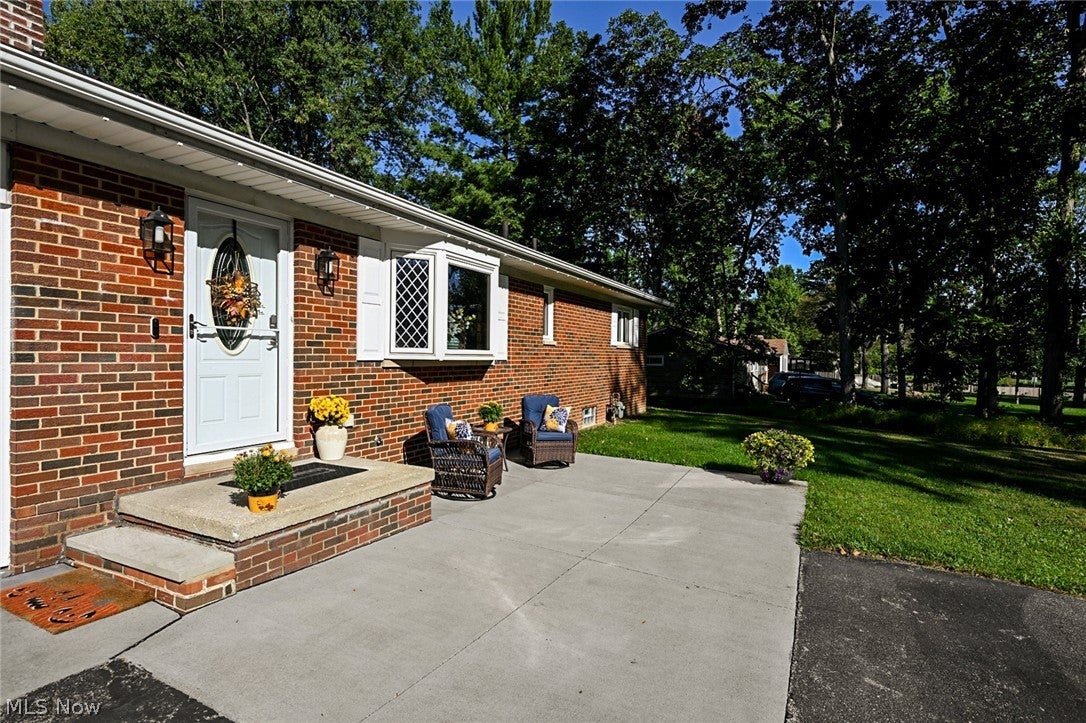 9018 Lowell Lane