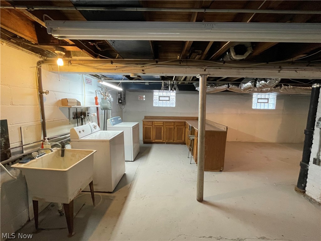 Boyer Construction Cos Broadv - Residential
