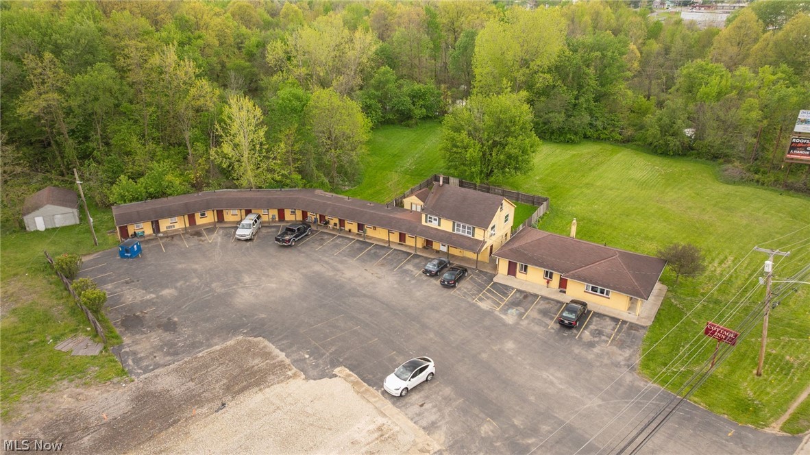 5318 Youngstown Warren Road