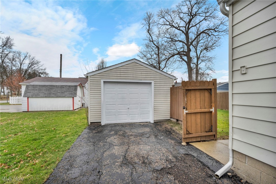 425 Johnson Avenue, Cuyahoga Falls, Ohio image 48
