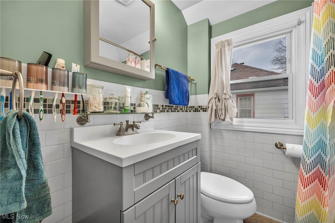 425 Johnson Avenue, Cuyahoga Falls, Ohio image 23