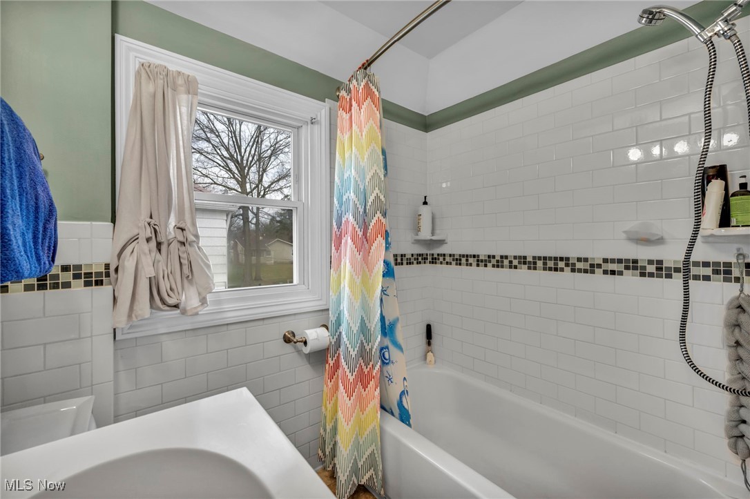 425 Johnson Avenue, Cuyahoga Falls, Ohio image 22