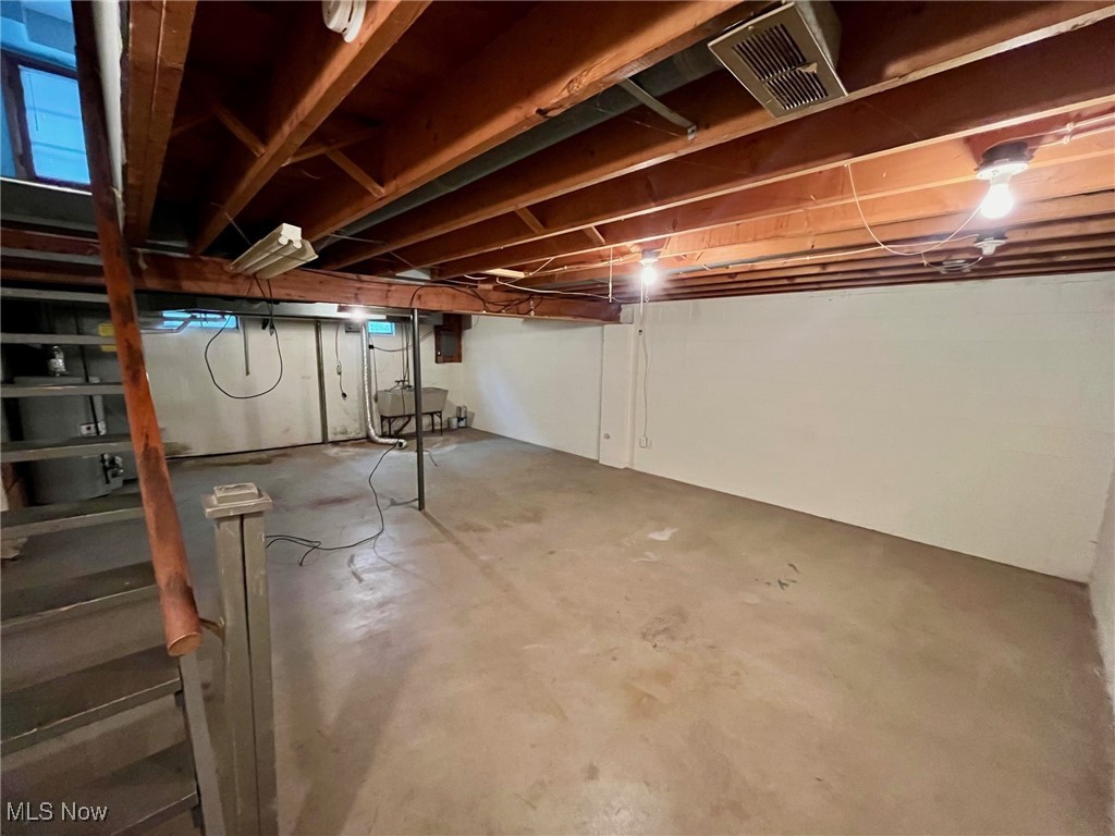 Northport Sub - Residential Lease