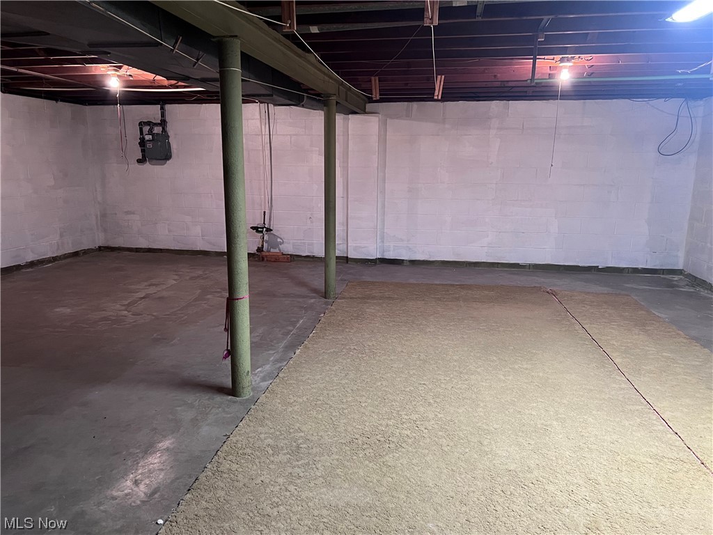 Tuscarawas Realty Companys Gr - Residential