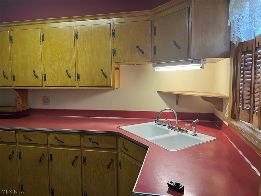 Tuscarawas Realty Companys Gr - Residential