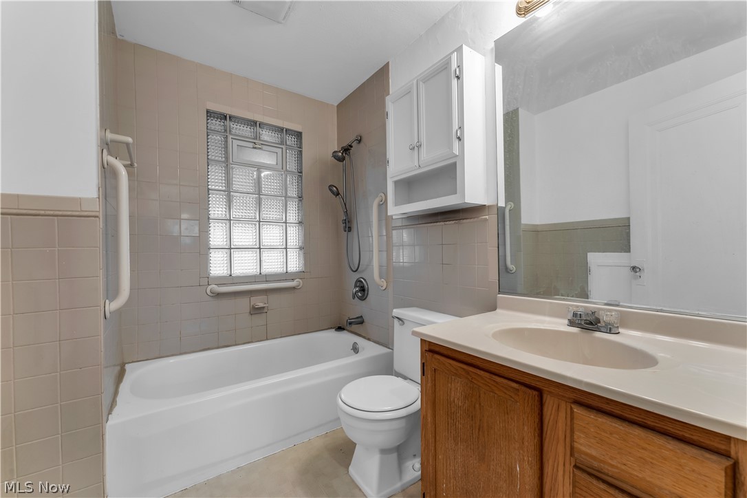 Bedford Heights - Residential Lease