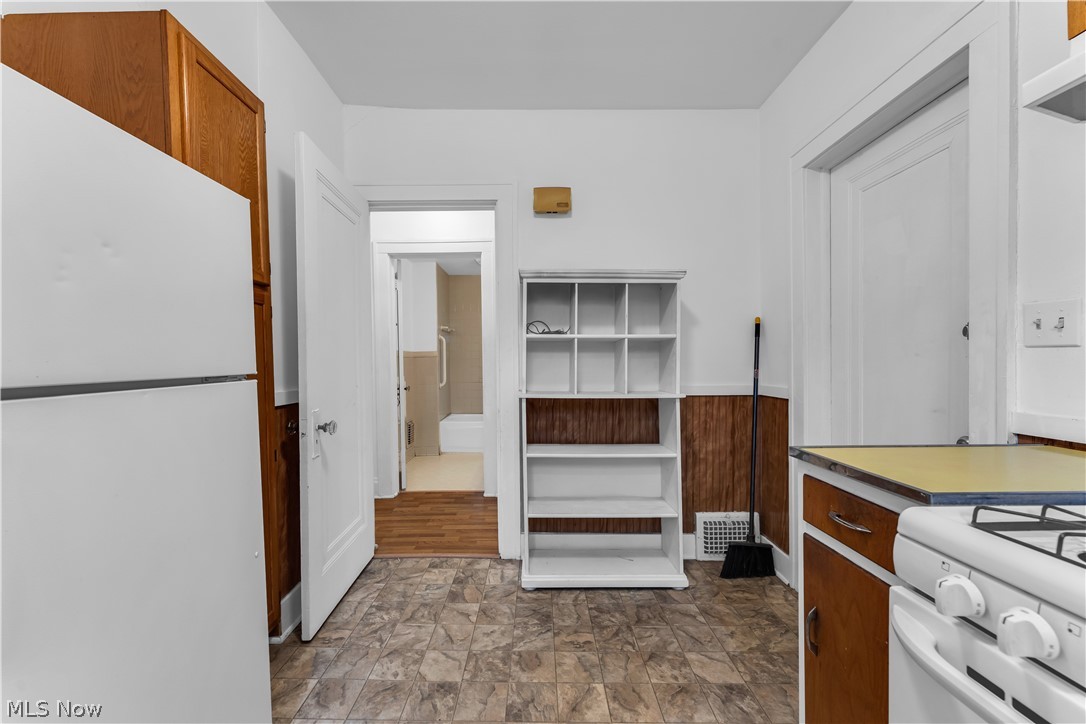 Bedford Heights - Residential Lease