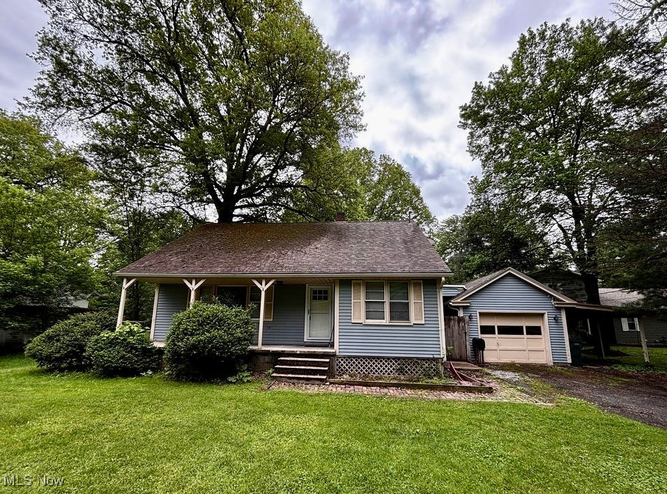 4941 Hopkins Road, Youngstown, Ohio image 1