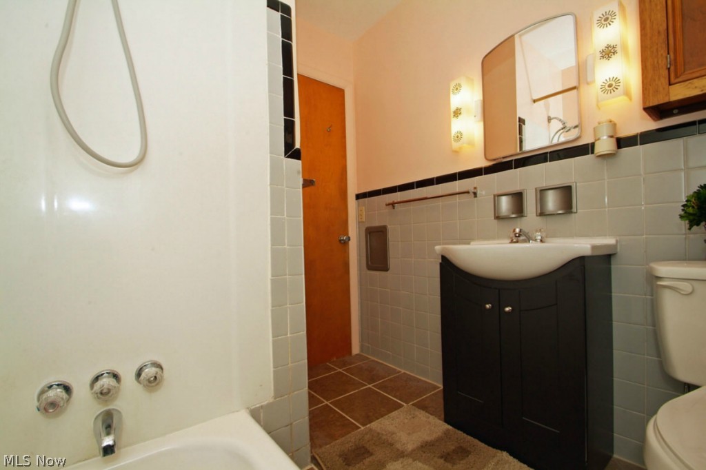 Fairlawn Reserve Dev - Residential