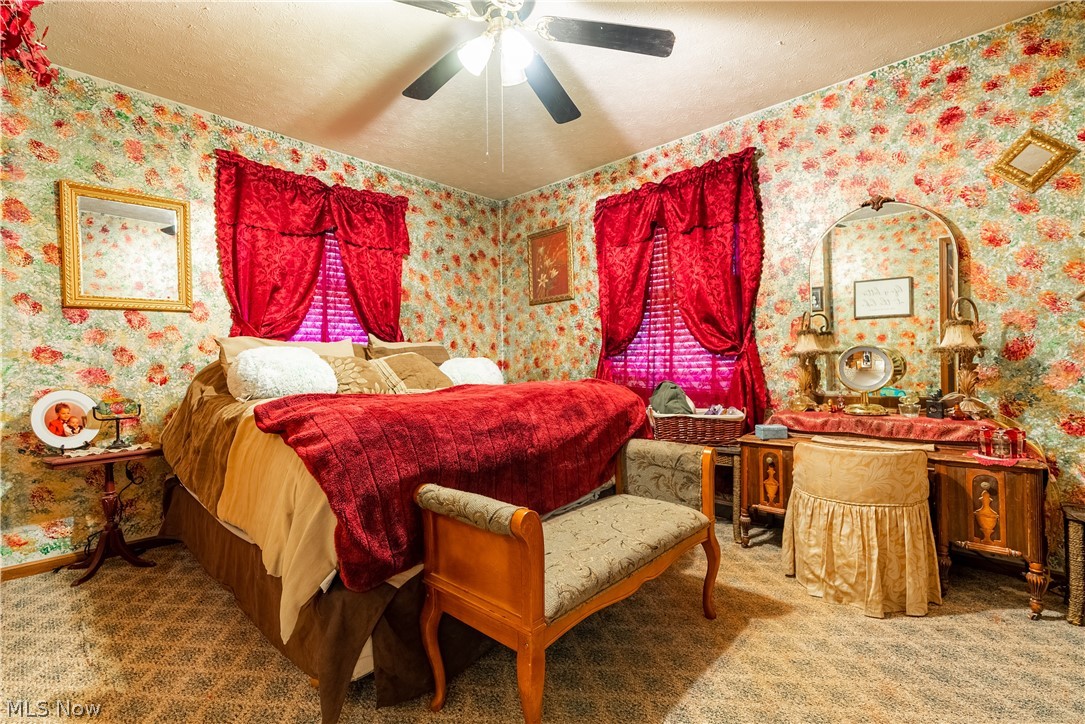 Valli Hi Acres - Residential