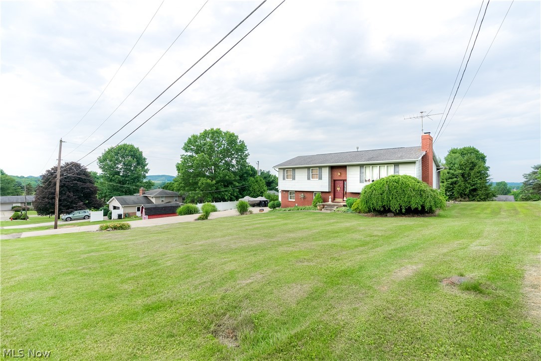 Valli Hi Acres - Residential