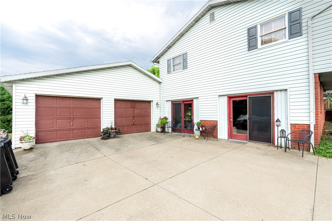 Valli Hi Acres - Residential