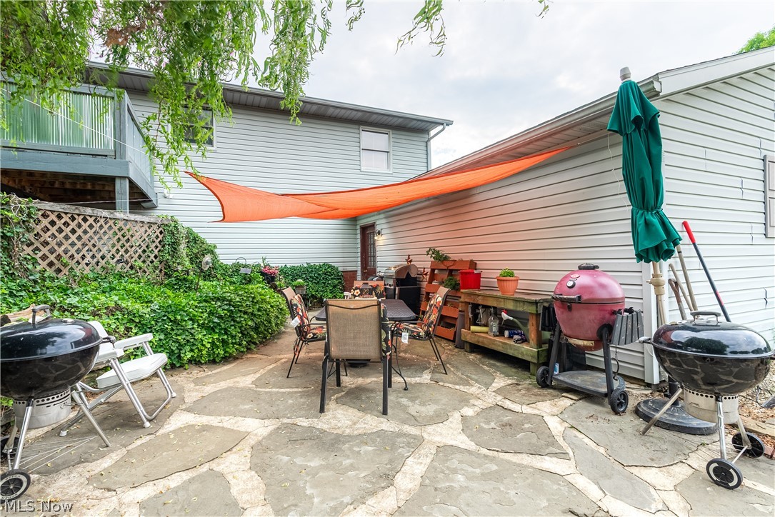 Valli Hi Acres - Residential