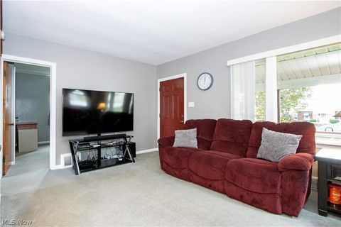 Tiny photo for 128 Woodlawn Avenue NW, Canton, OH 44708 (MLS # 5221912)