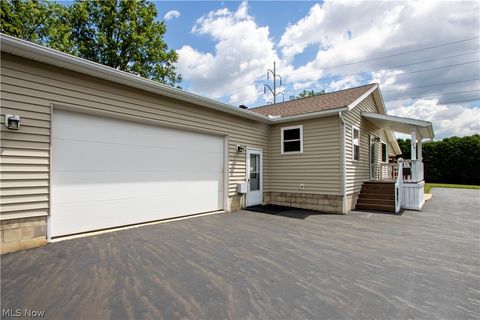 Tiny photo for 128 Woodlawn Avenue NW, Canton, OH 44708 (MLS # 5221912)
