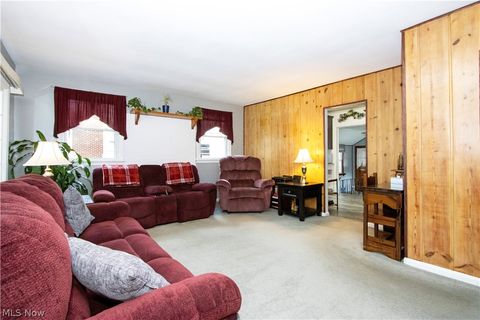 Tiny photo for 128 Woodlawn Avenue NW, Canton, OH 44708 (MLS # 5221912)