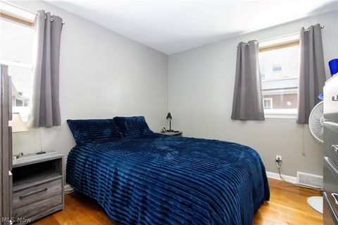 Tiny photo for 128 Woodlawn Avenue NW, Canton, OH 44708 (MLS # 5221912)
