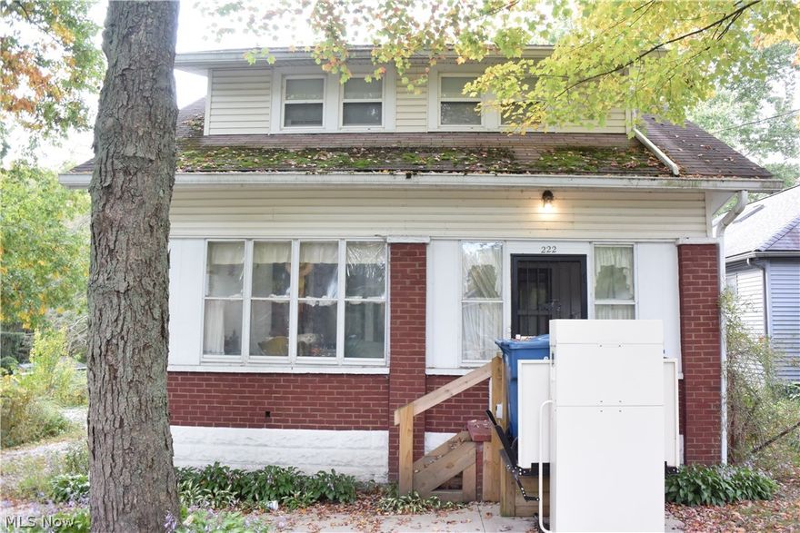 Being sold "AS IS".  Absolutely no repairs.  Cash only.  No dates on any of the appliances or mechanics.  The well needs work.  House is being winterized.  Great value!!!