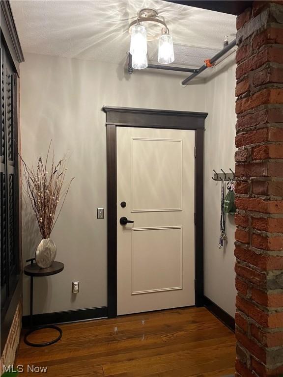 Renajoy Condo - Residential