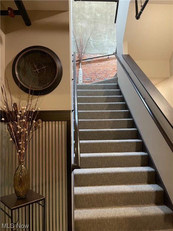 Renajoy Condo - Residential