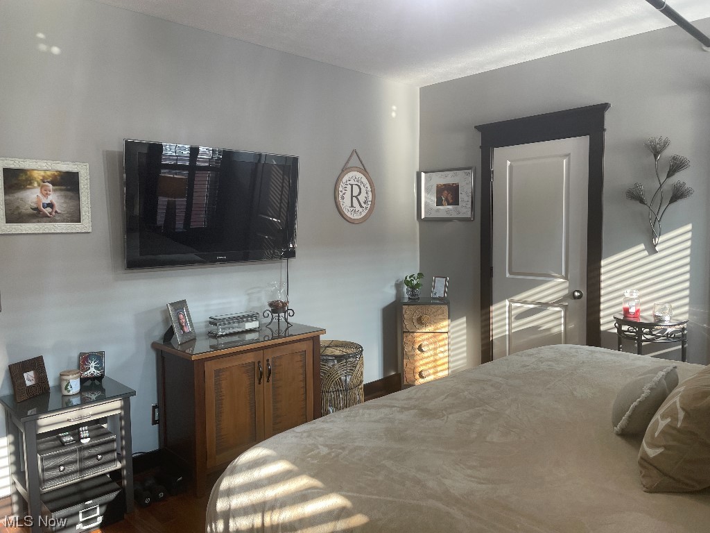 Renajoy Condo - Residential