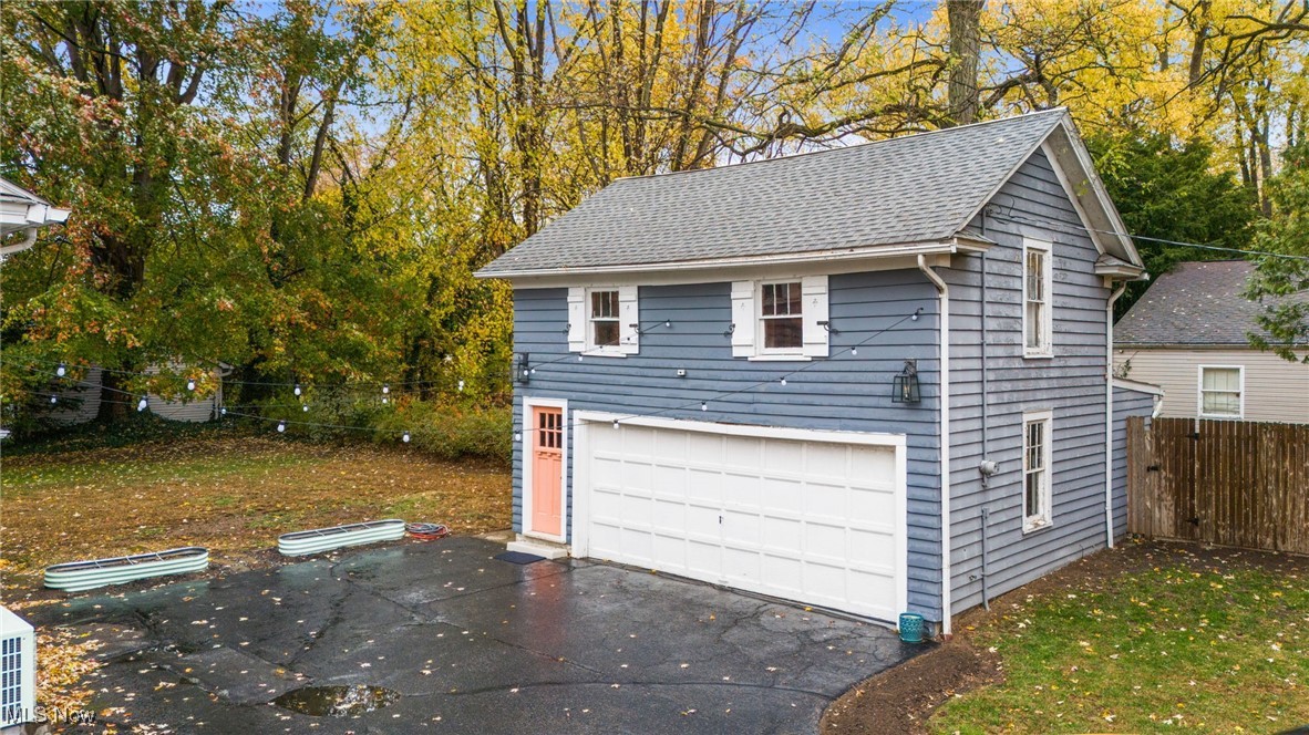 Madison Golf Lakelands - Residential