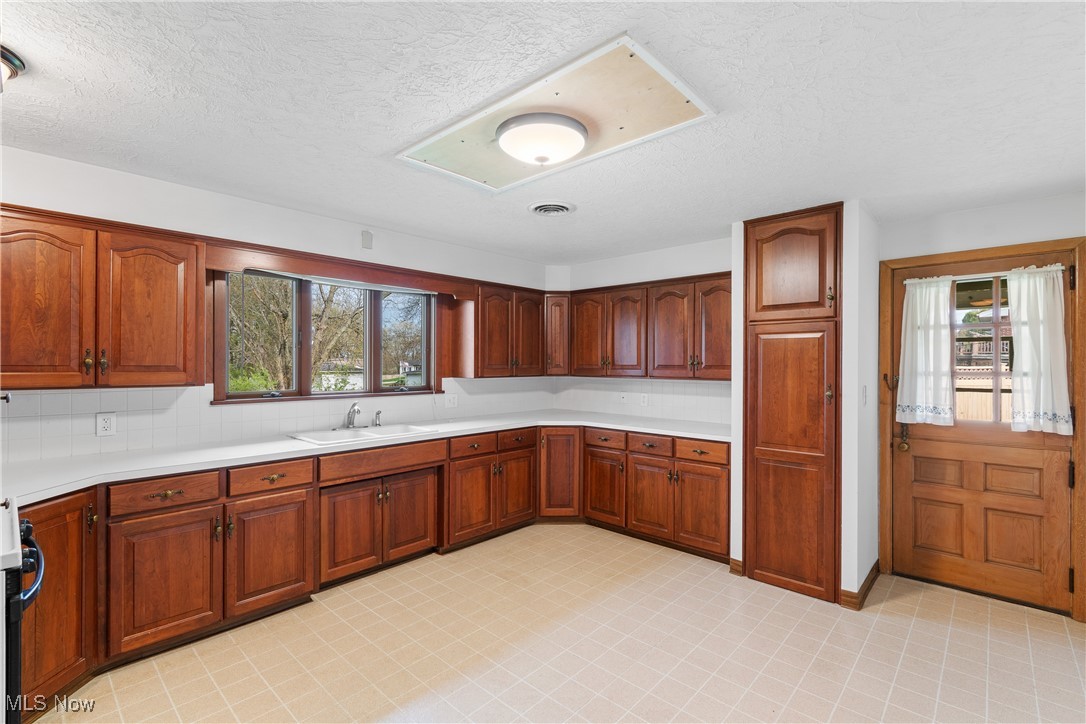 144 Westgate Avenue, Wadsworth, Ohio image 11